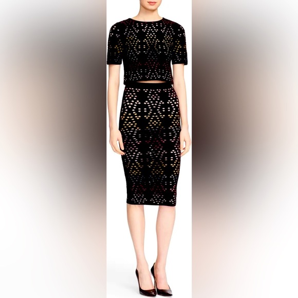 Alice + Olivia Dresses & Skirts - Alice + Olivia: Ani Pencil Skirt in Black & Multi